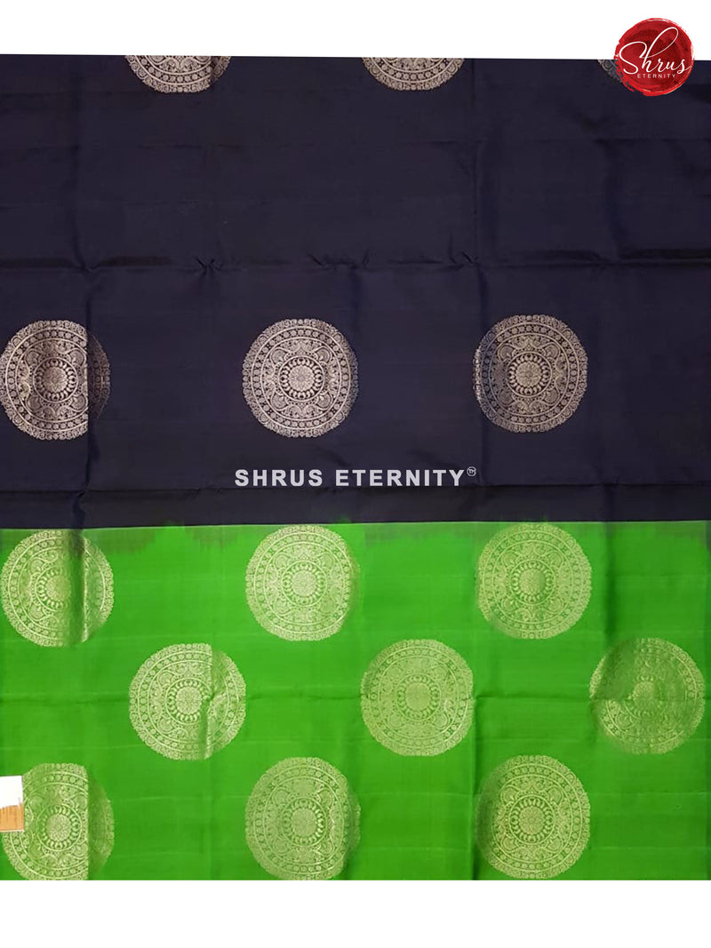 Blue & Light Green - Soft Silk - Shop on ShrusEternity.com