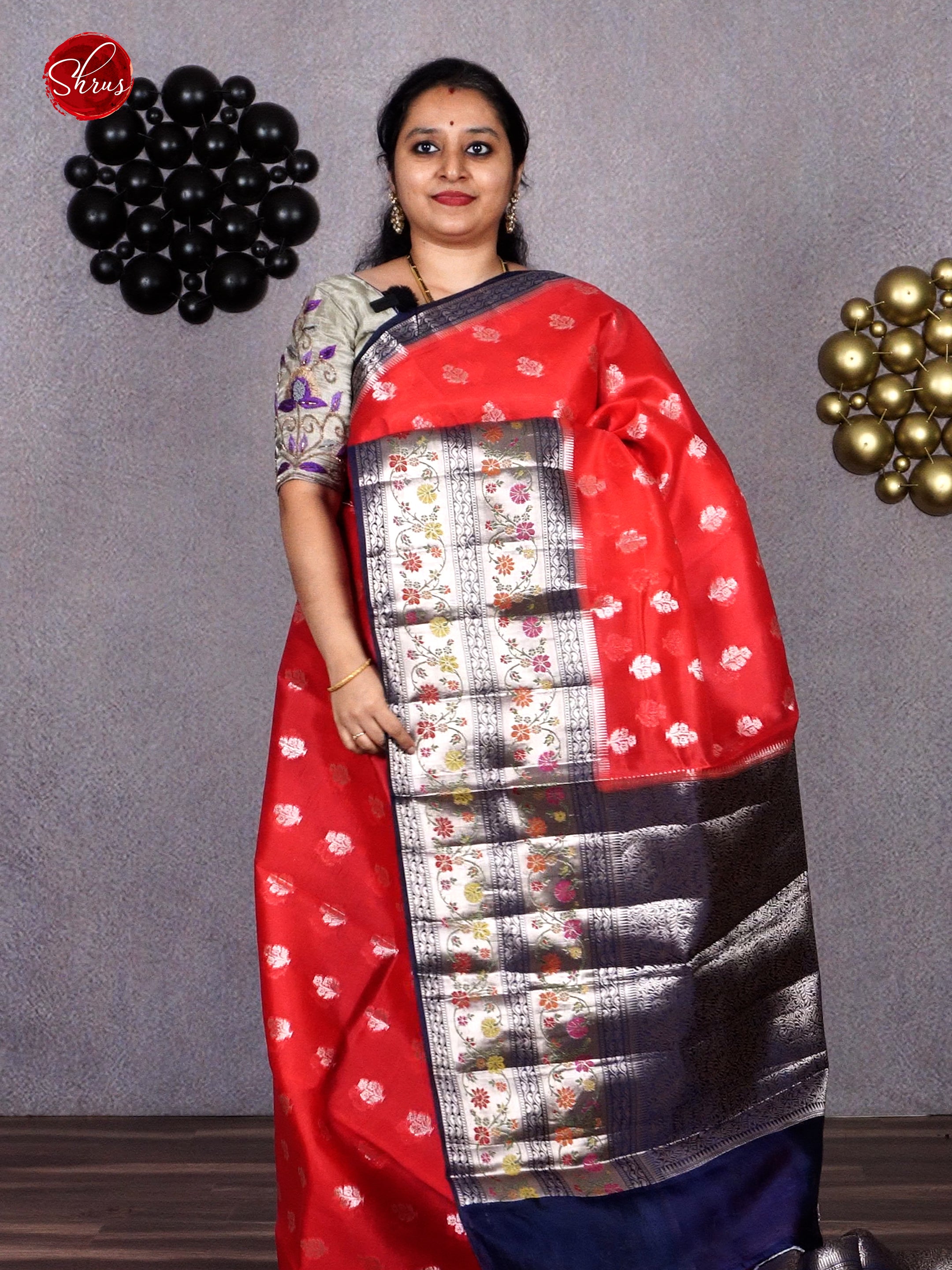 Red & Blue- Chiniya Silk with Zari woven buttas on the body & Contrast Zari Border - Shop on ShrusEternity.com