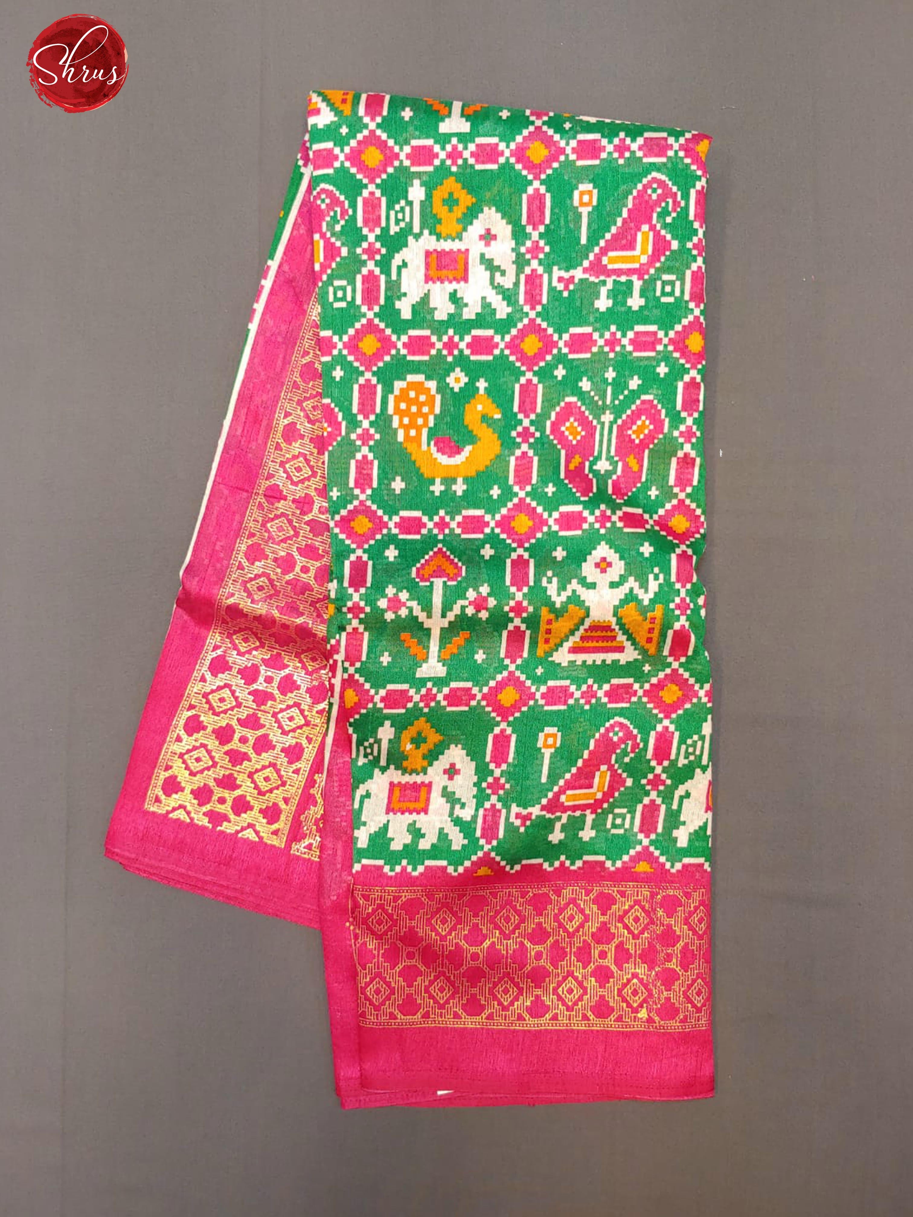 Green & Pink - Art Murshidabad with patola print on the body & Zari Border - Shop on ShrusEternity.com