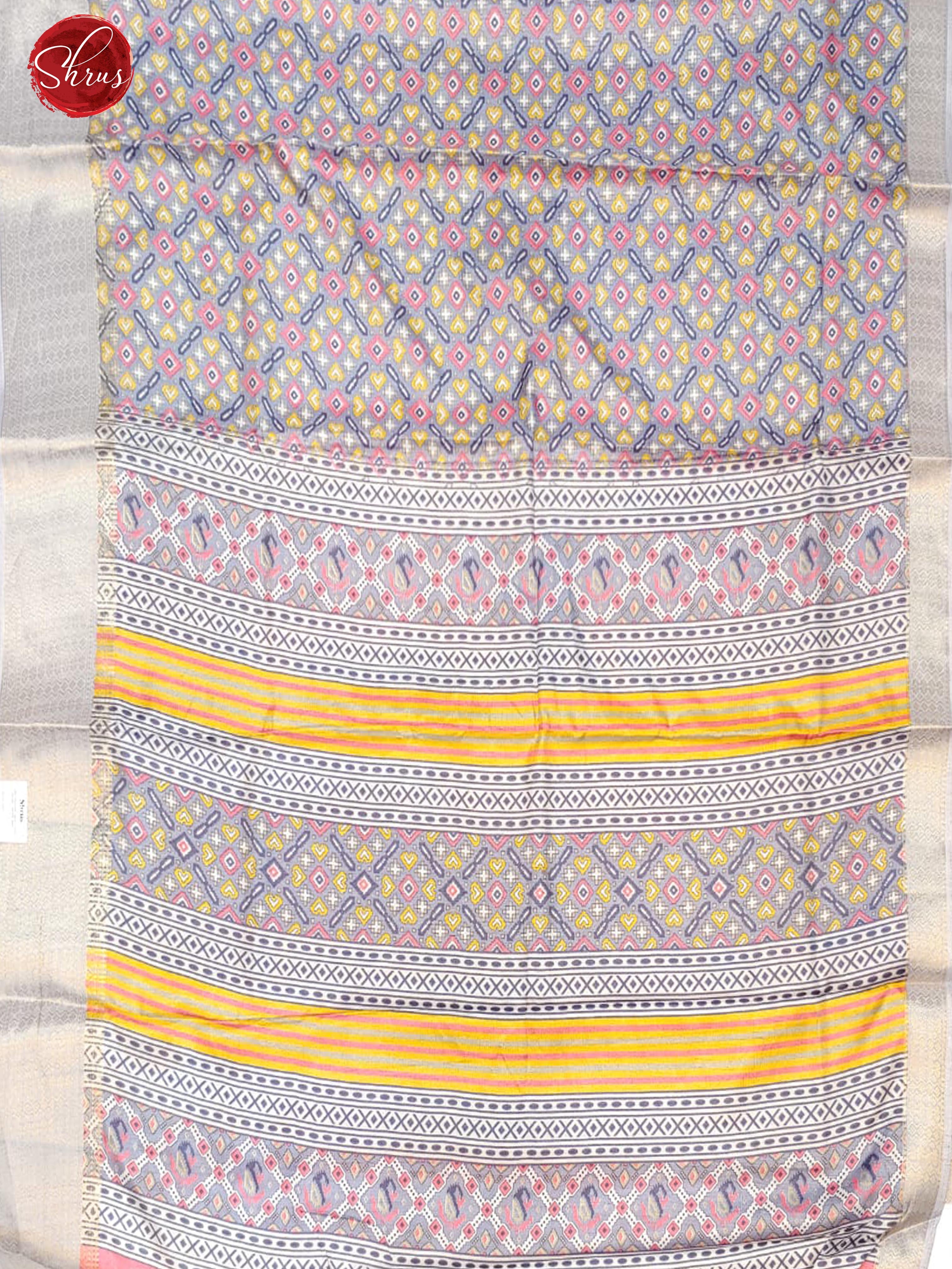 Lavender (Single Tone)- Art Murshidabad with floral patola pattern ob  the body & Zari Border - Shop on ShrusEternity.com