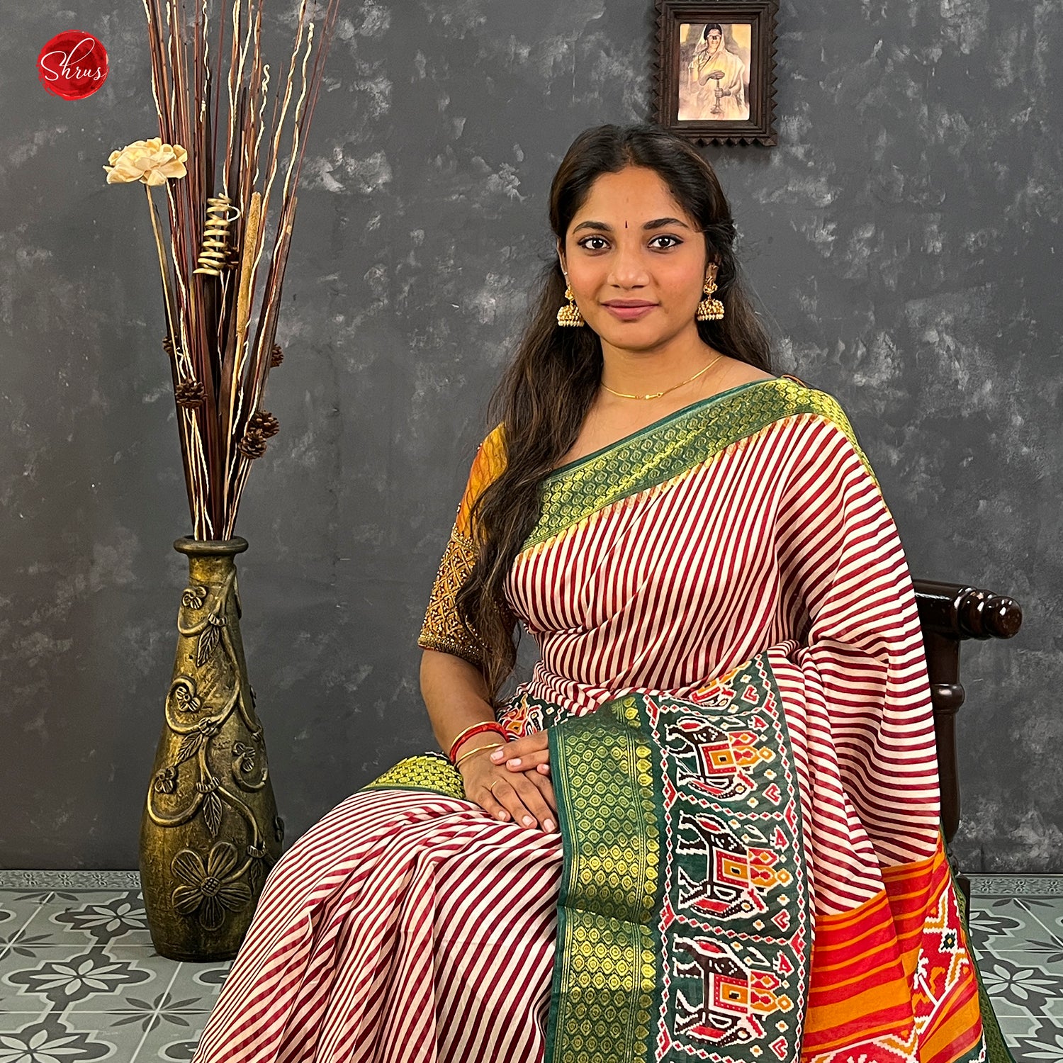 Red & Green -Semi Chanderi with Lehariya pattern on the body & Contrast Zari border - Shop on ShrusEternity.com