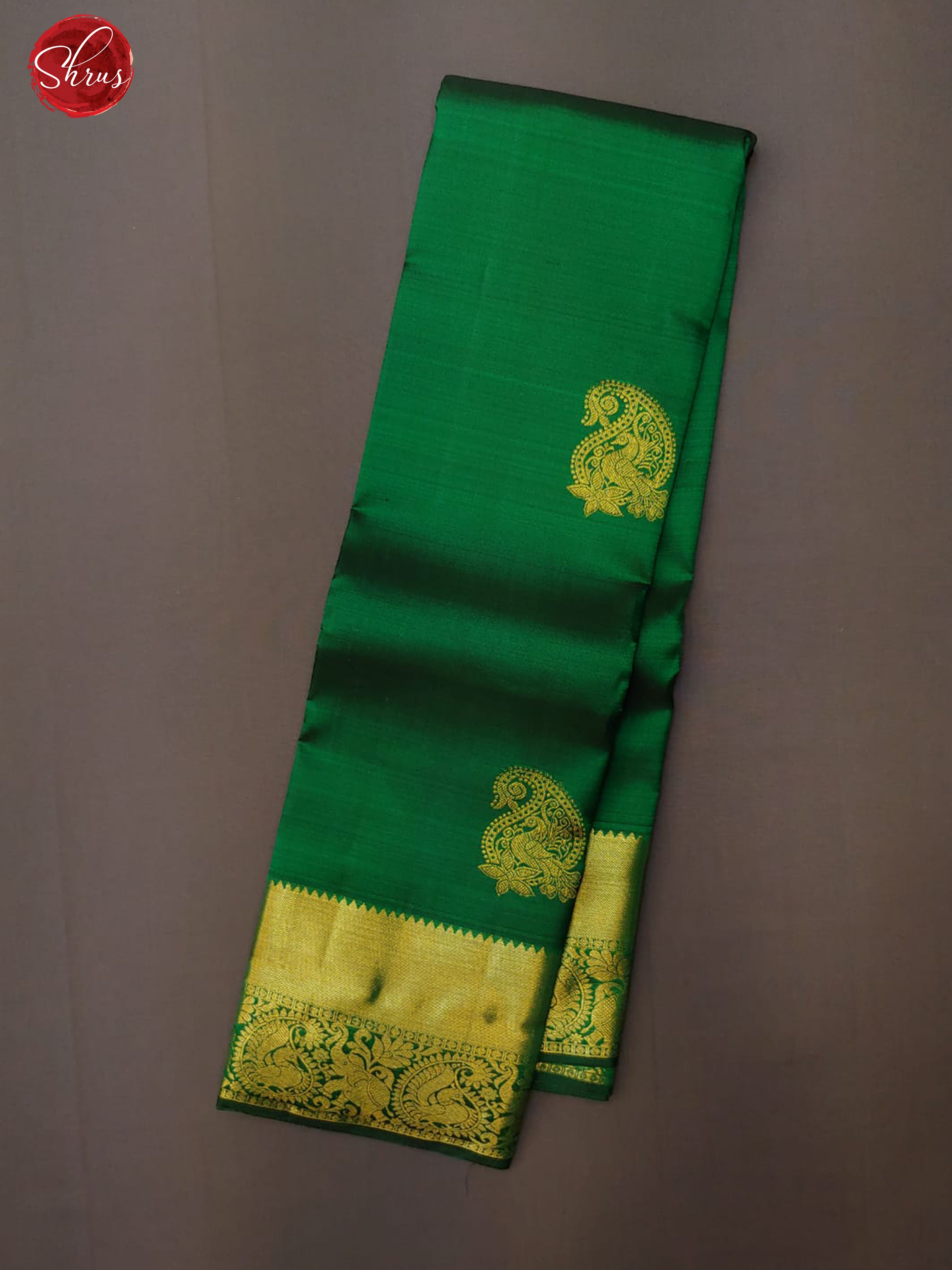 Green(Single tone)- Kanchipuram Silk with zari woven paisleys motifs on the body & Zari Border - Shop on ShrusEternity.com