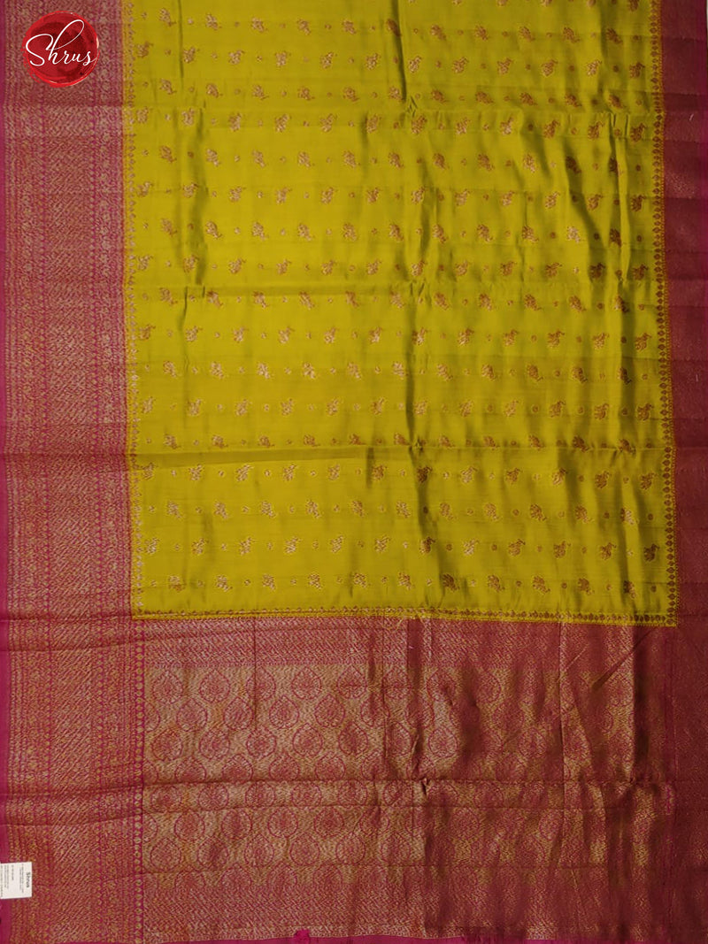 Lime Green & Majenta Pink - Banarasi Silk with zari woven buttas on the body & Contrast Zari Border - Shop on ShrusEternity.com