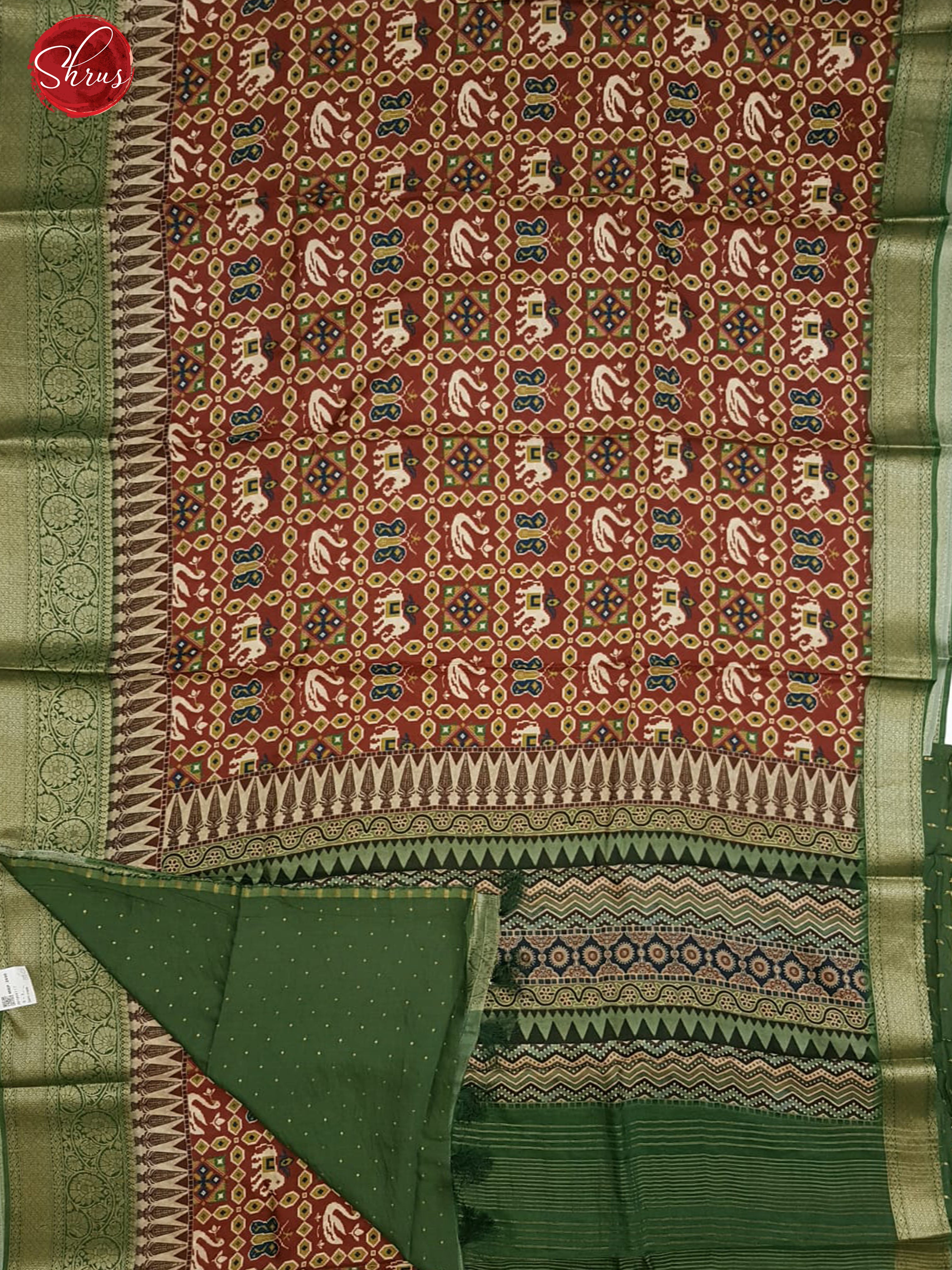 Maroon & Green - Semi Crepe with floral print on the body & Zari Border - Shop on ShrusEternity.com