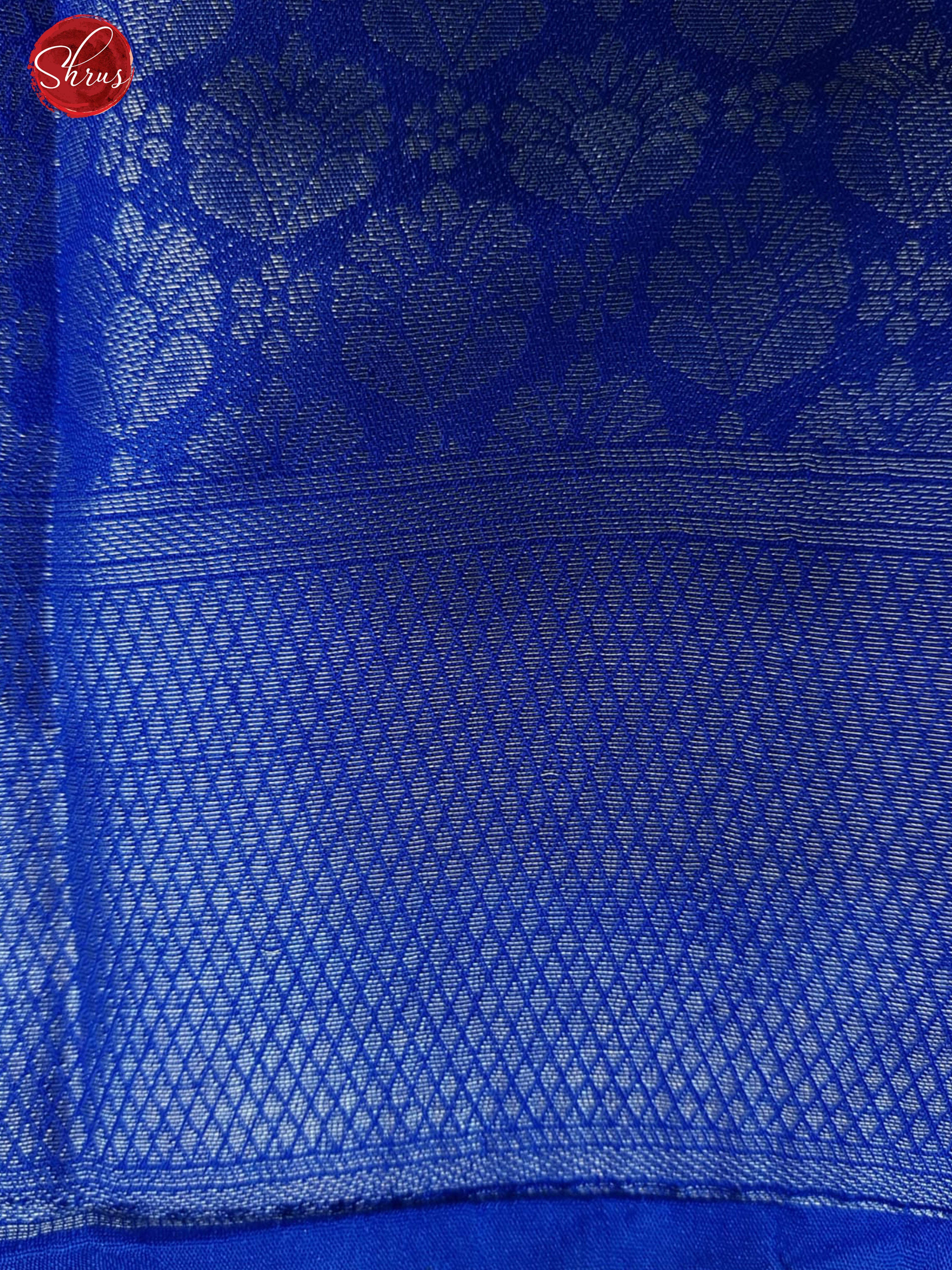 Green & Blu e- Semi Georgette with floral print on the body & Contrast Zari Border - Shop on ShrusEternity.com