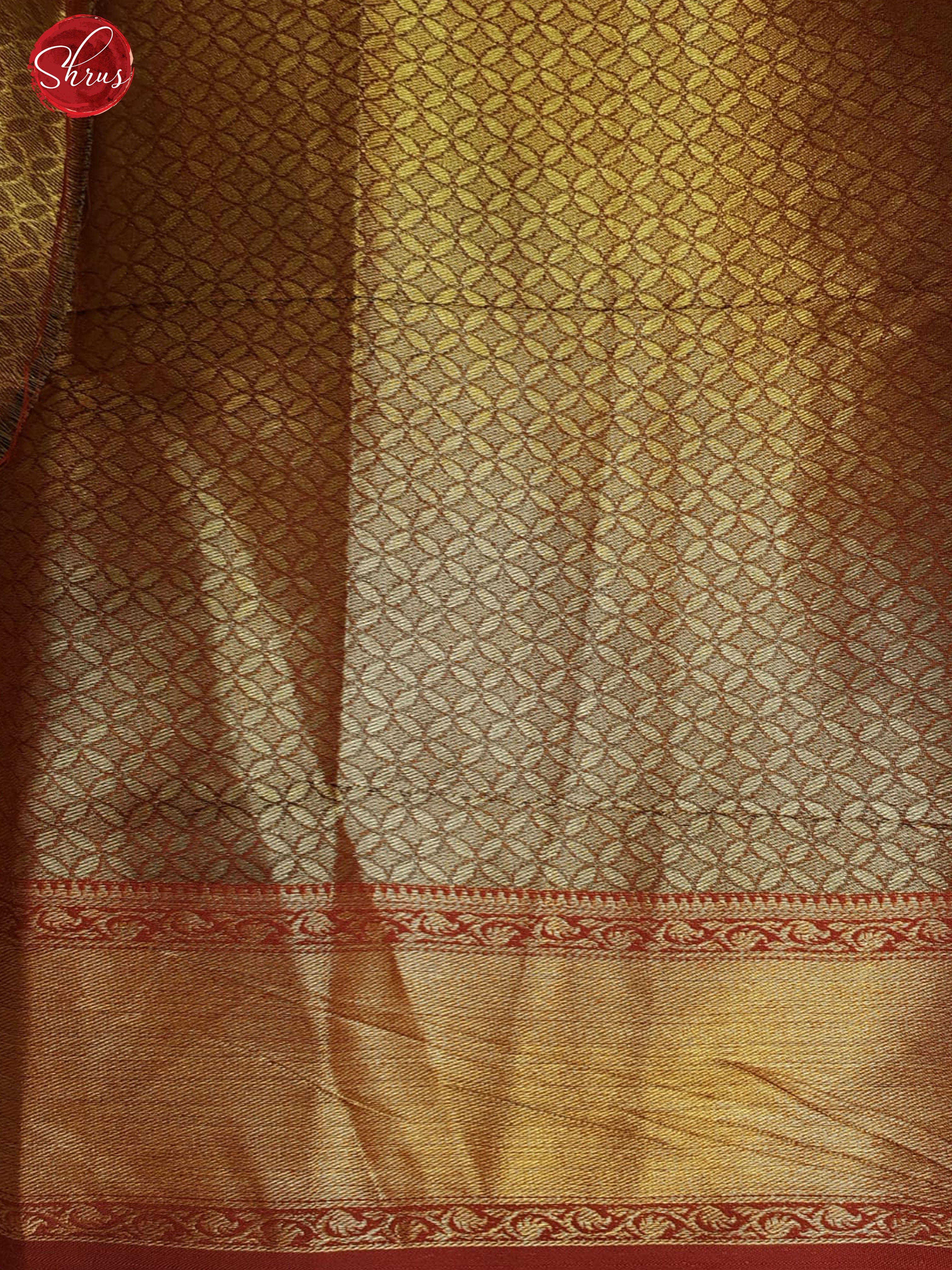 Green & Red - Semi Kanchipuram Dola Silk with zari brocade on the body & Contrast Zari Border - Shop on ShrusEternity.com