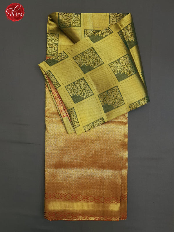 Green & Red - Semi Kanchipuram Dola Silk with  Zari brocade on the body & Contrast Zari Border - Shop on ShrusEternity.com