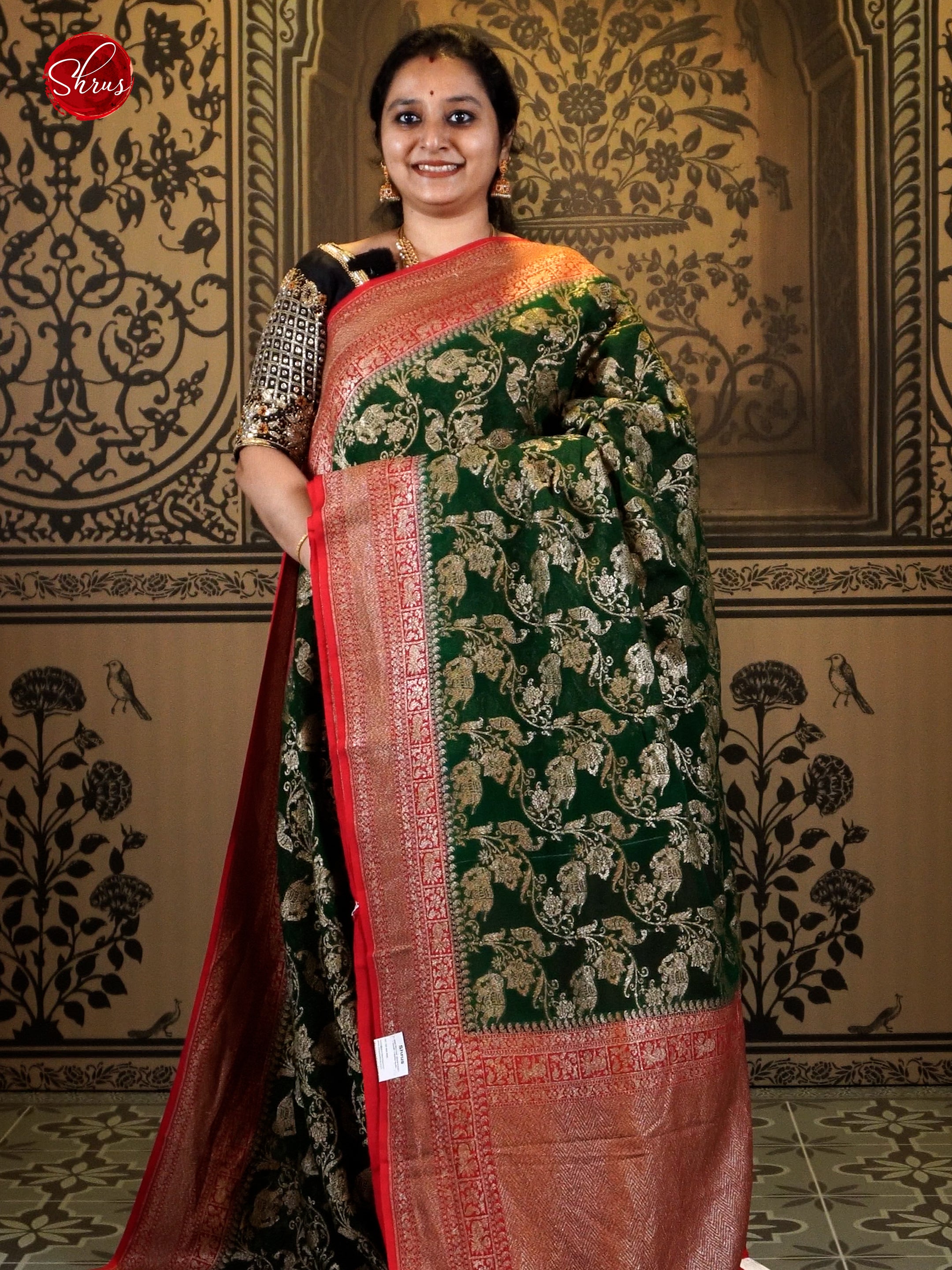 Green & Red- Georgette Silk with zari woven diagonal floral vines on the body and zari border - Shop on ShrusEternity.com
