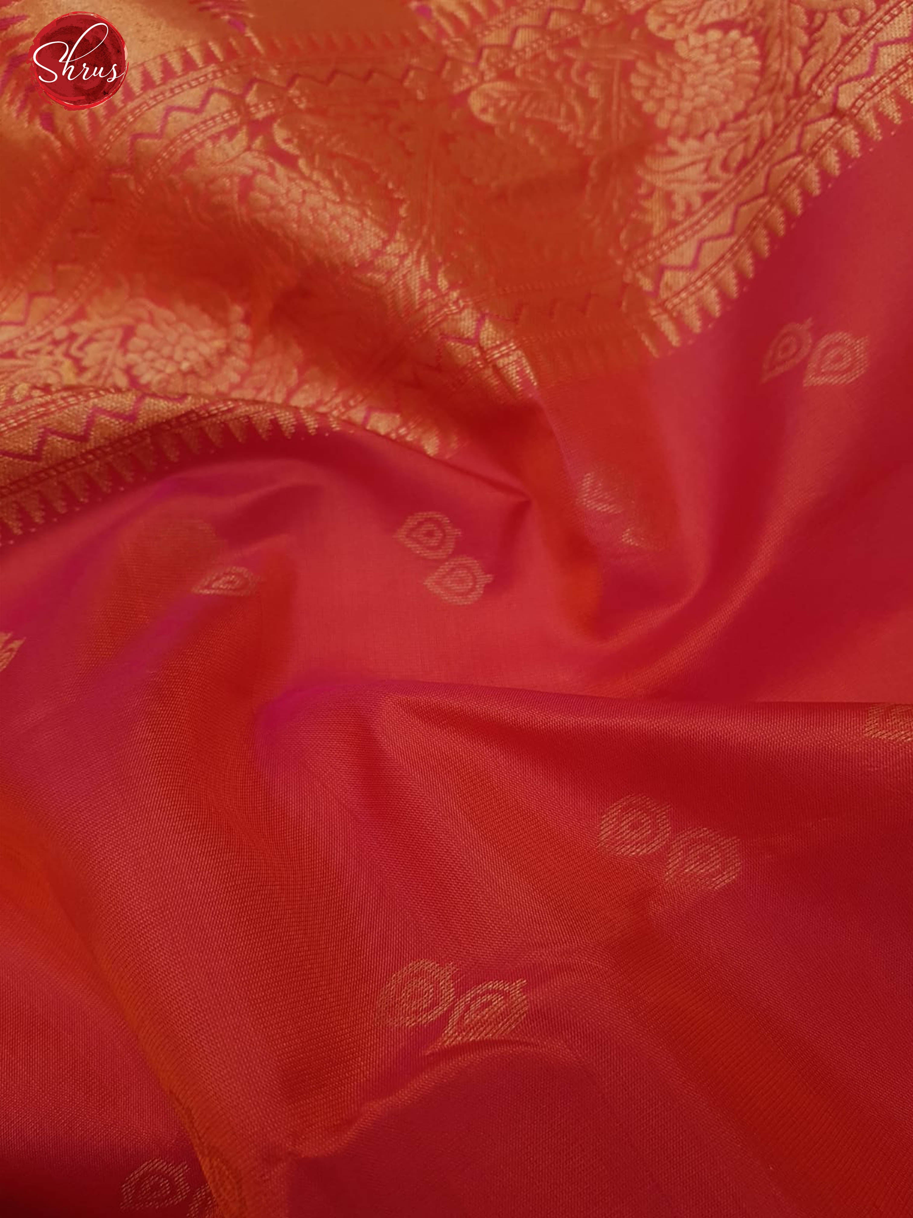 Orangish Pink & Pink - Kanchipuram SIlk with zari woven buttas on the body & Contrast zari border - Shop on ShrusEternity.com