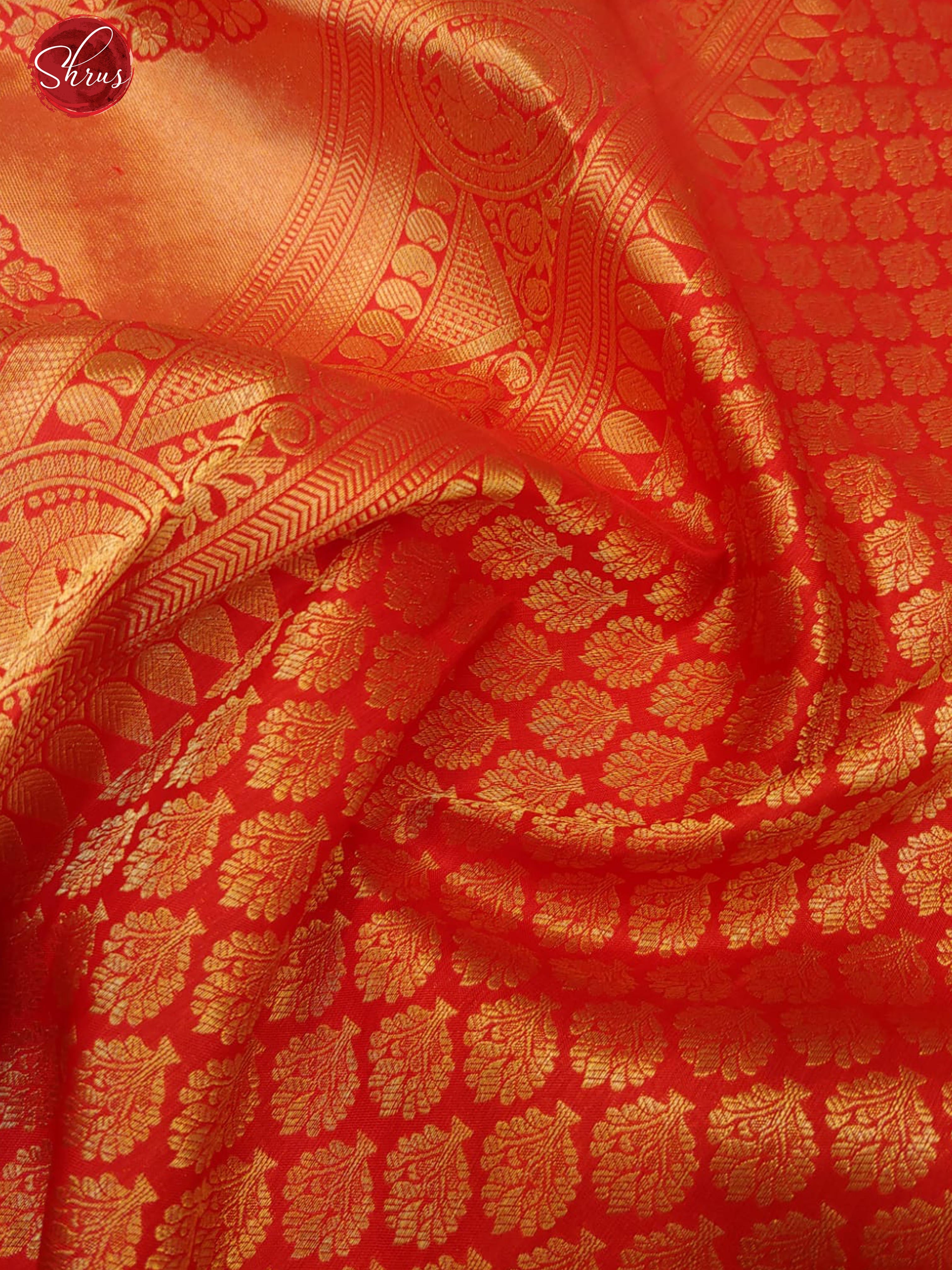 Red(Single Tone)- Kanchipuram Silk with zari woven floral buttas on the body & Zari Border - Shop on ShrusEternity.com