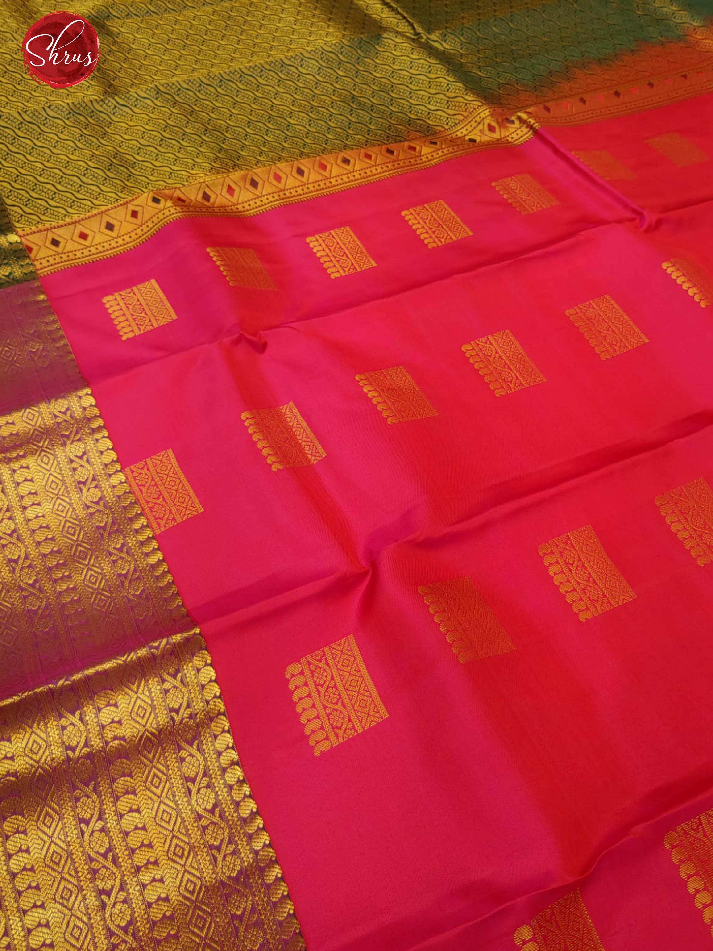 Rani Pink & Bottle Green- Kanchipuram Silk with Zari woven block motifs on the body & Zari Border - Shop on ShrusEternity.com