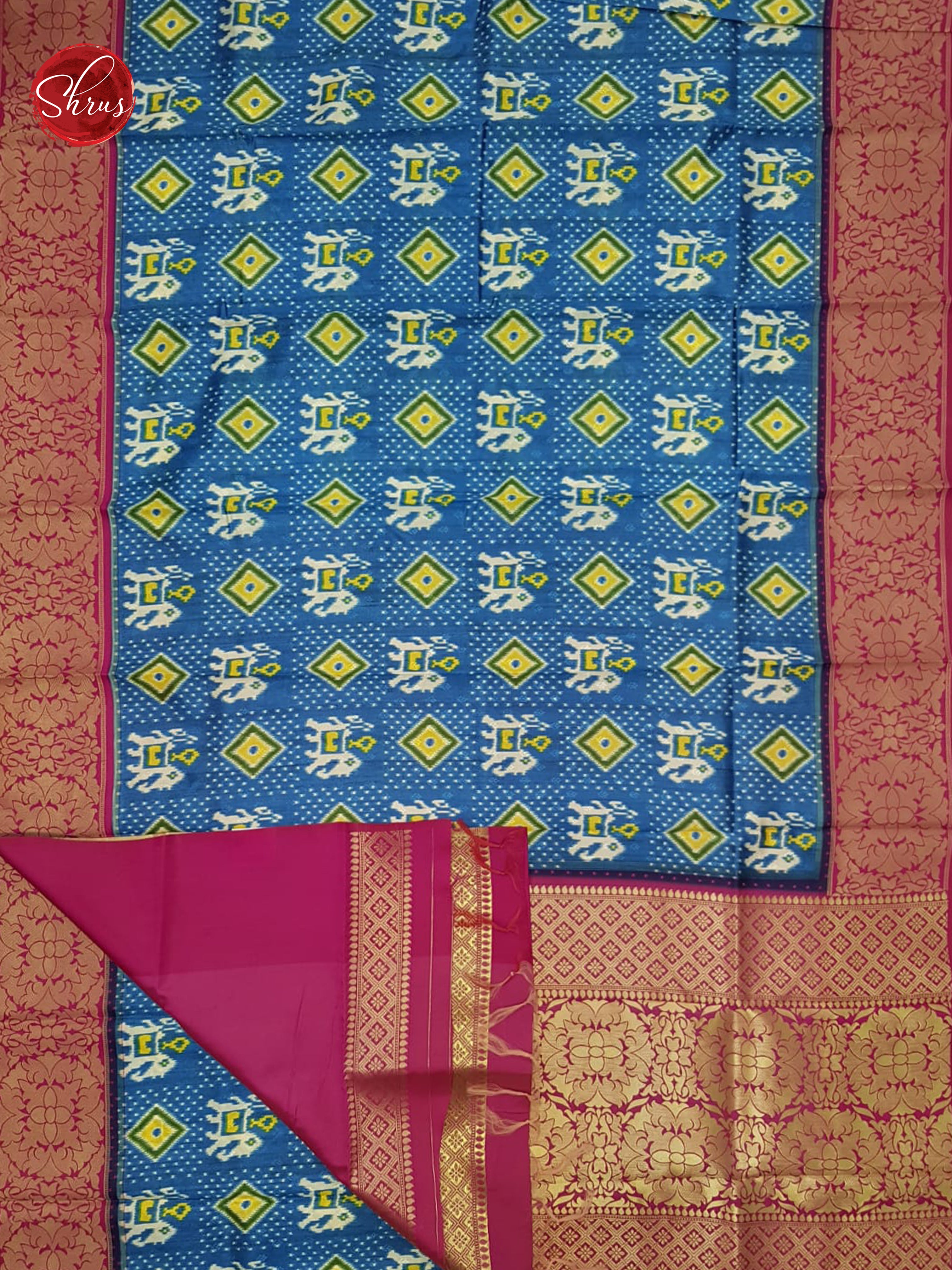 Blue & Pink - Art Gadwal with patola print on the body& Contrast Zari Border - Shop on ShrusEternity.com