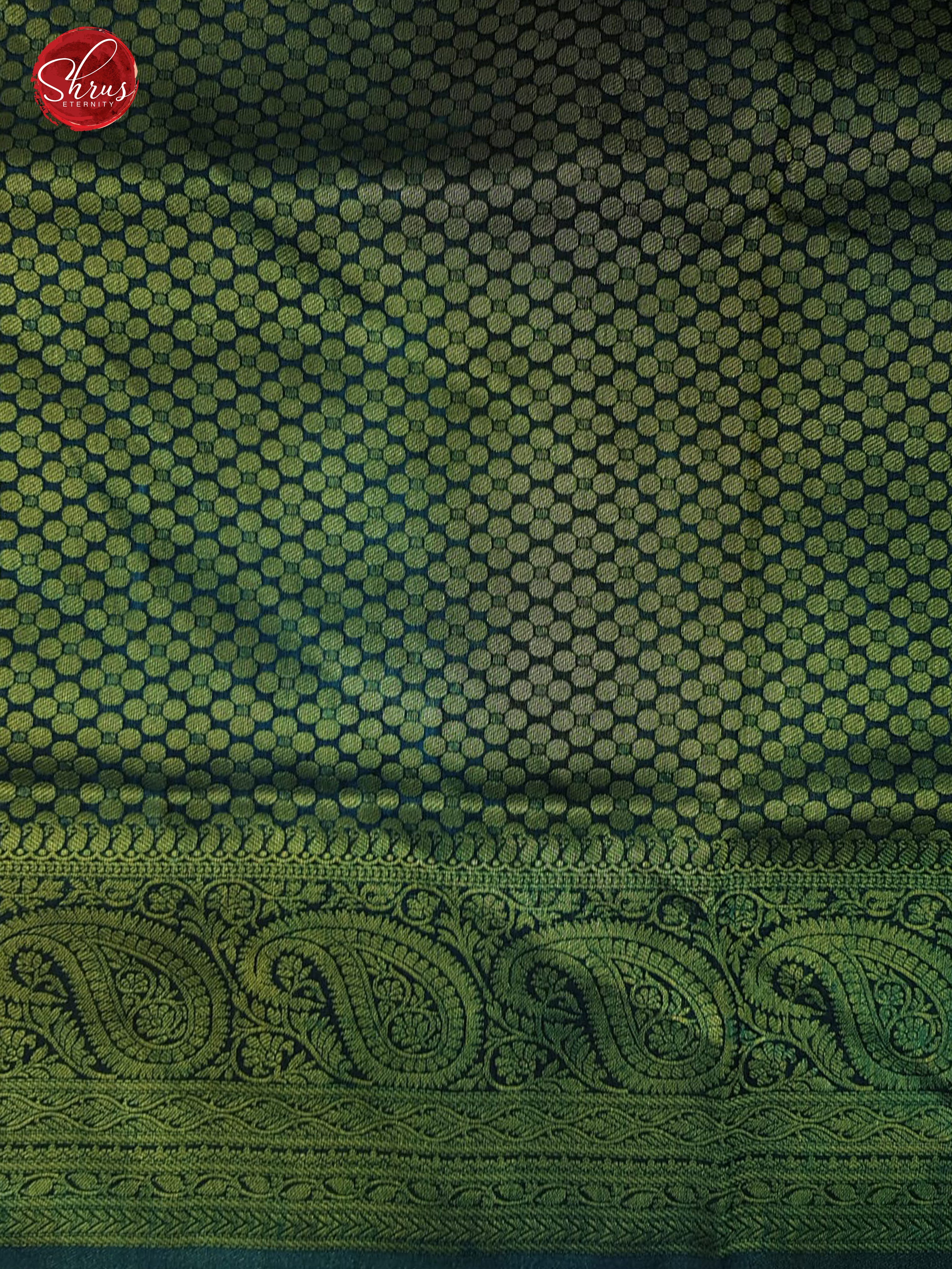 Green(Single Tone)-  Semi Georgette with wavy print on the body & zari Border - Shop on ShrusEternity.com