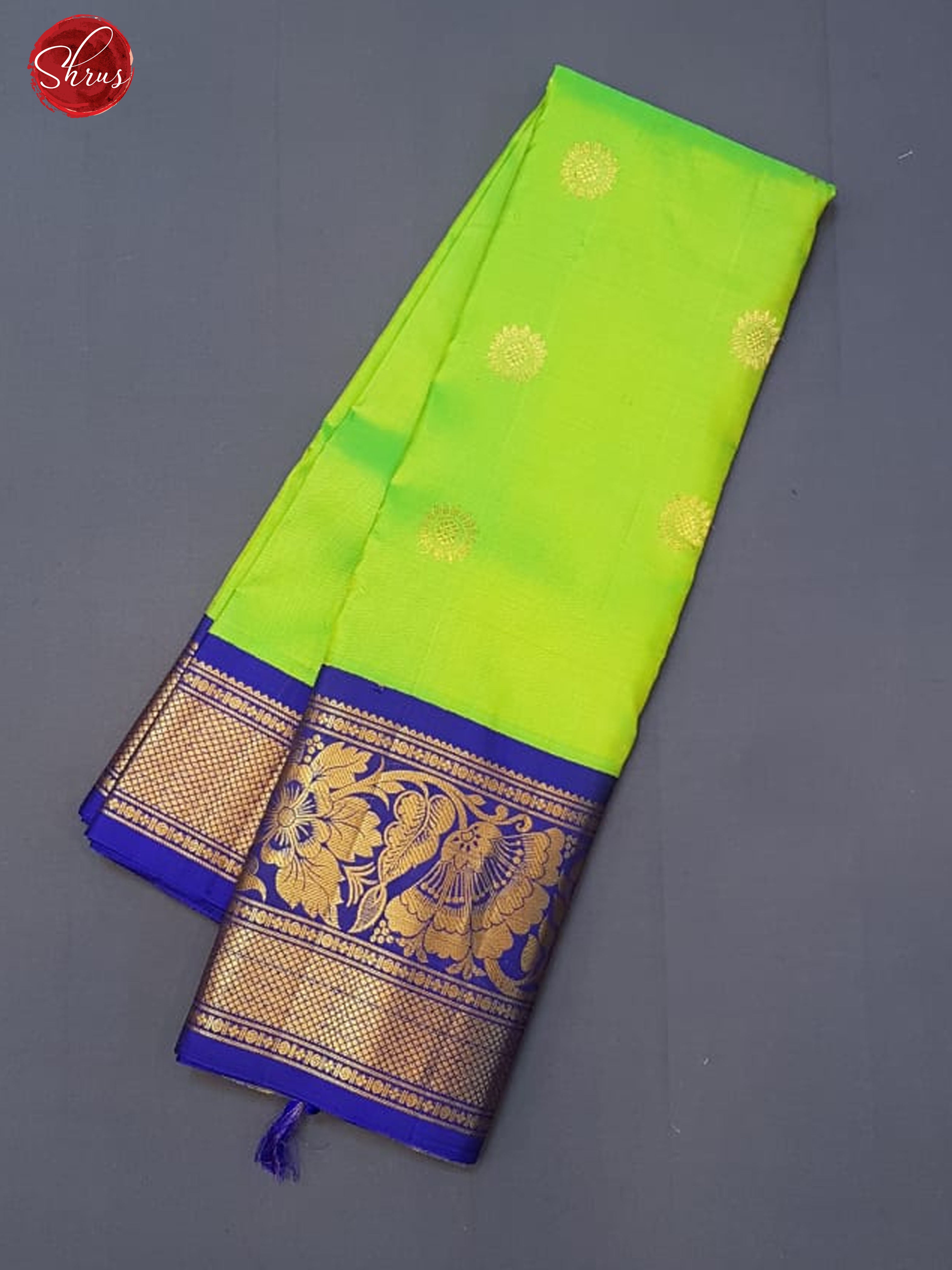 Parrot Green & Ink Blue - Gadwal Silk with zari woven floral motifs on the body & Zari Border - Shop on ShrusEternity.com
