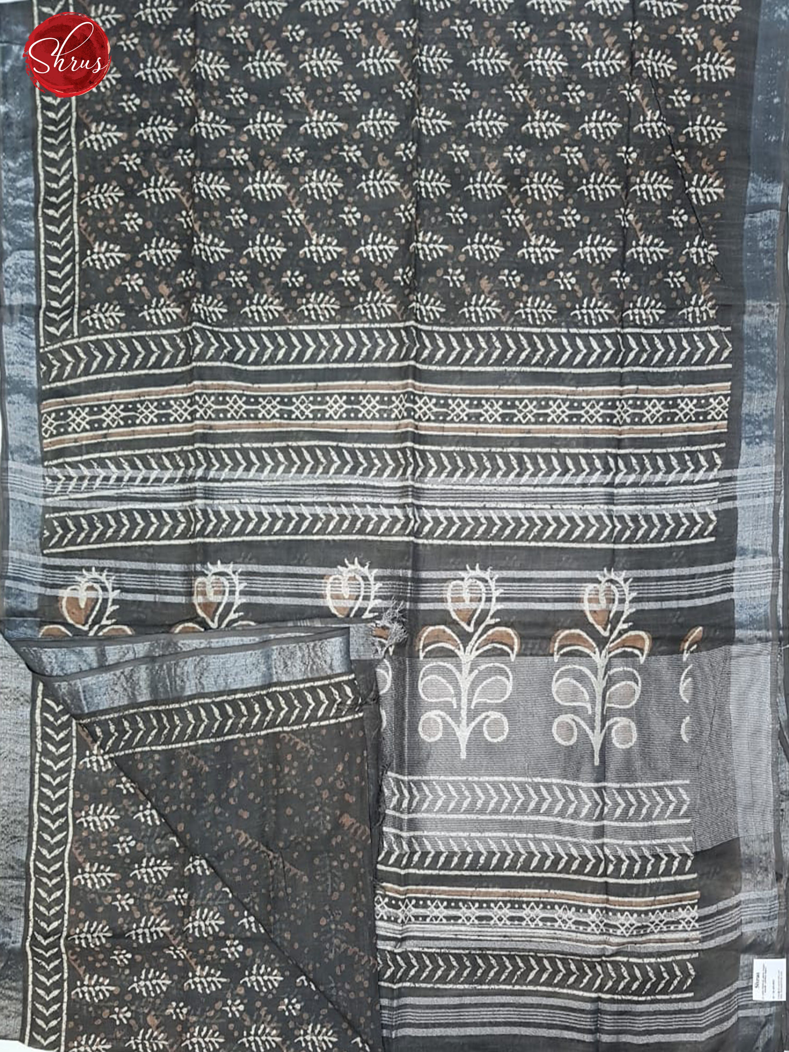 Grey(Single Tone) - Linen Cotton with floral print on the body & Zari Border - Shop on ShrusEternity.com