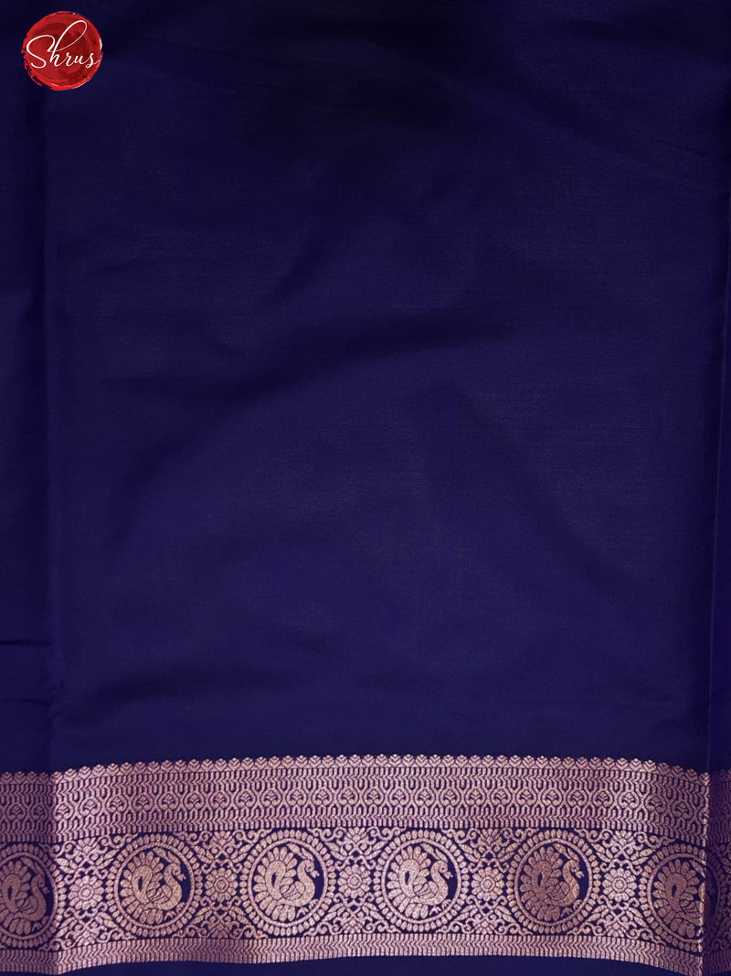 Purple(Single Tone)- Borderless Semi Kanchipuram with Zari woven  buttas   on the body - Shop on ShrusEternity.com