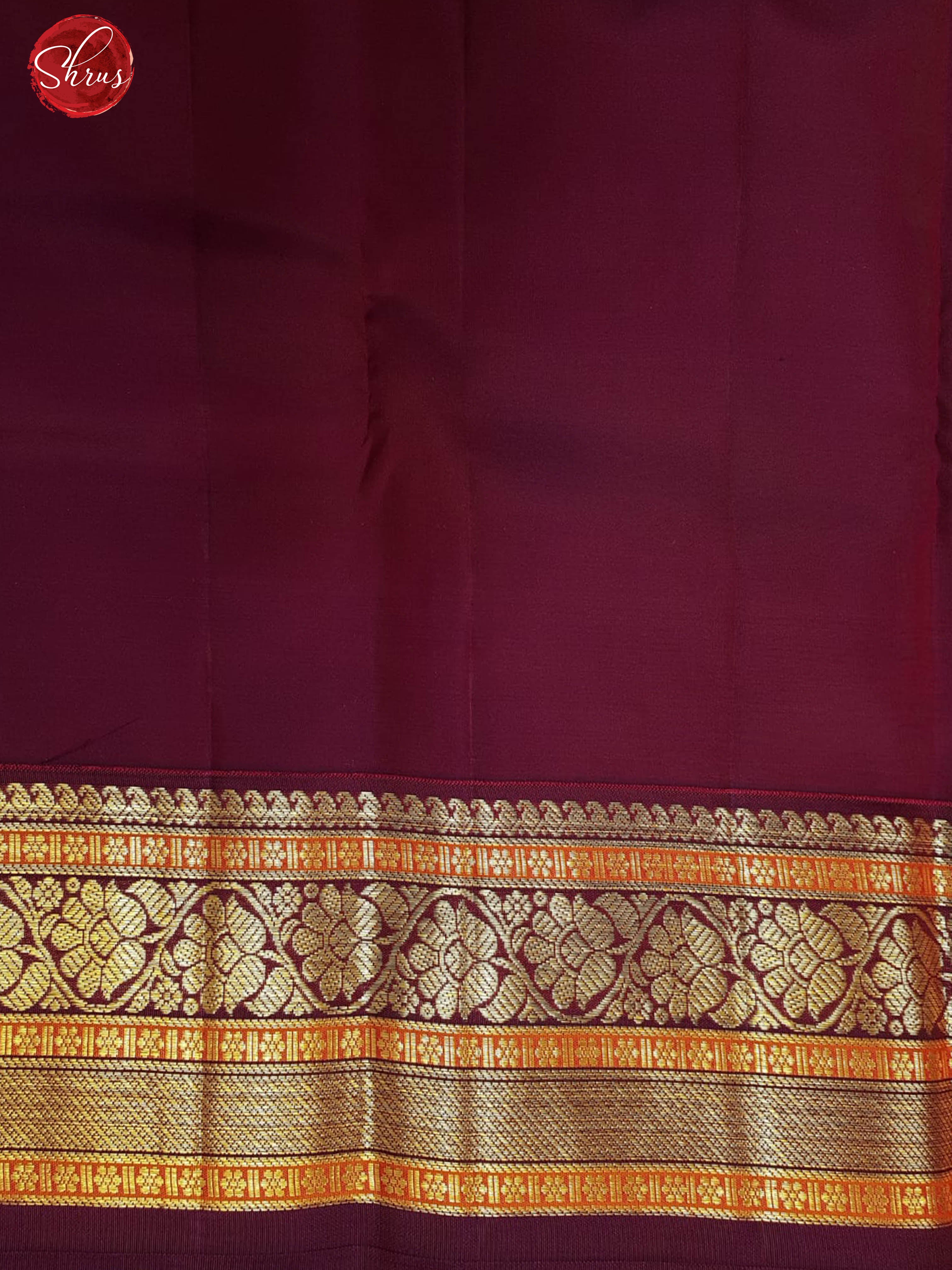 Green & Brown - Kanchipuram Silk with zari buttas on the body & Zari Border - Shop on ShrusEternity.com