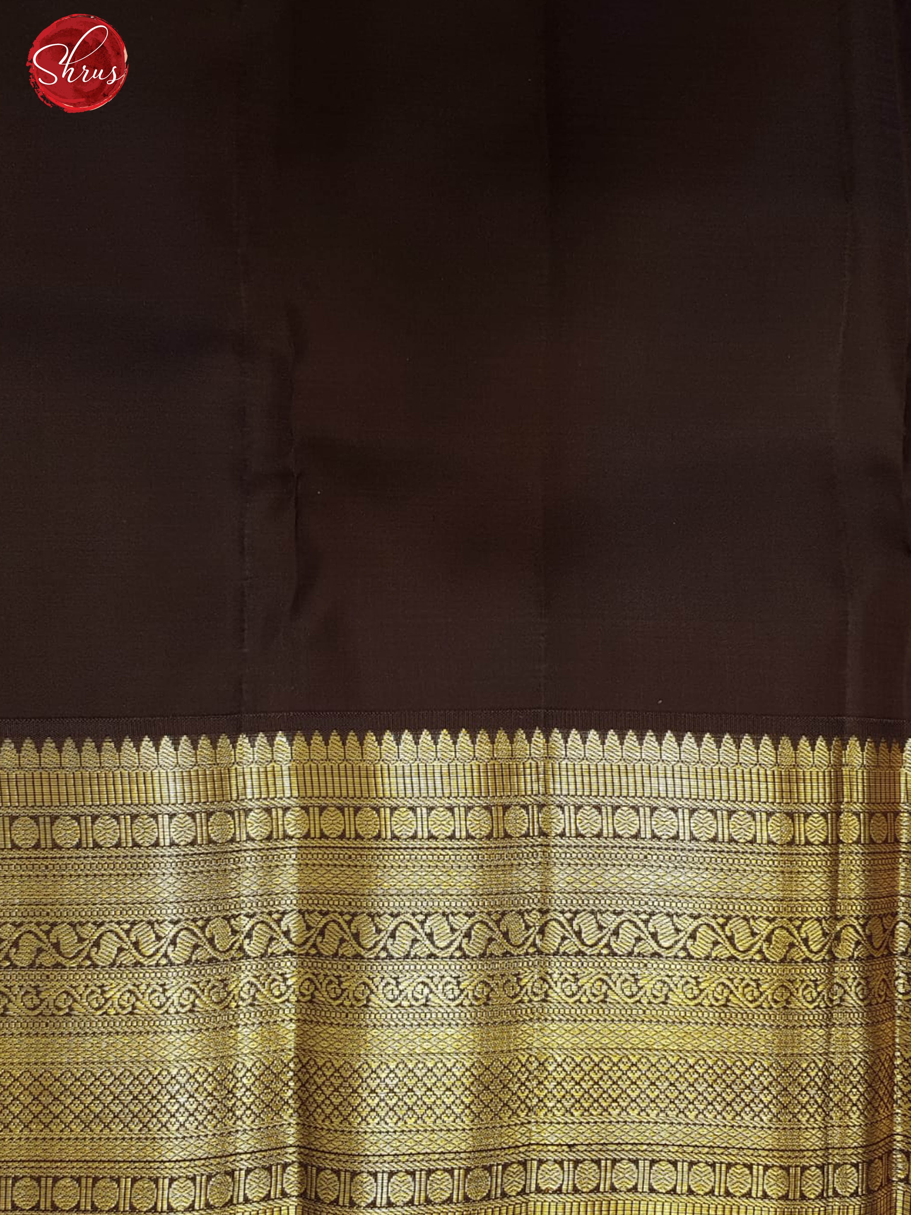 Elachi Green & Brown - Kanchipuram Silk with zari buttas on the body & Zari Border - Shop on ShrusEternity.com