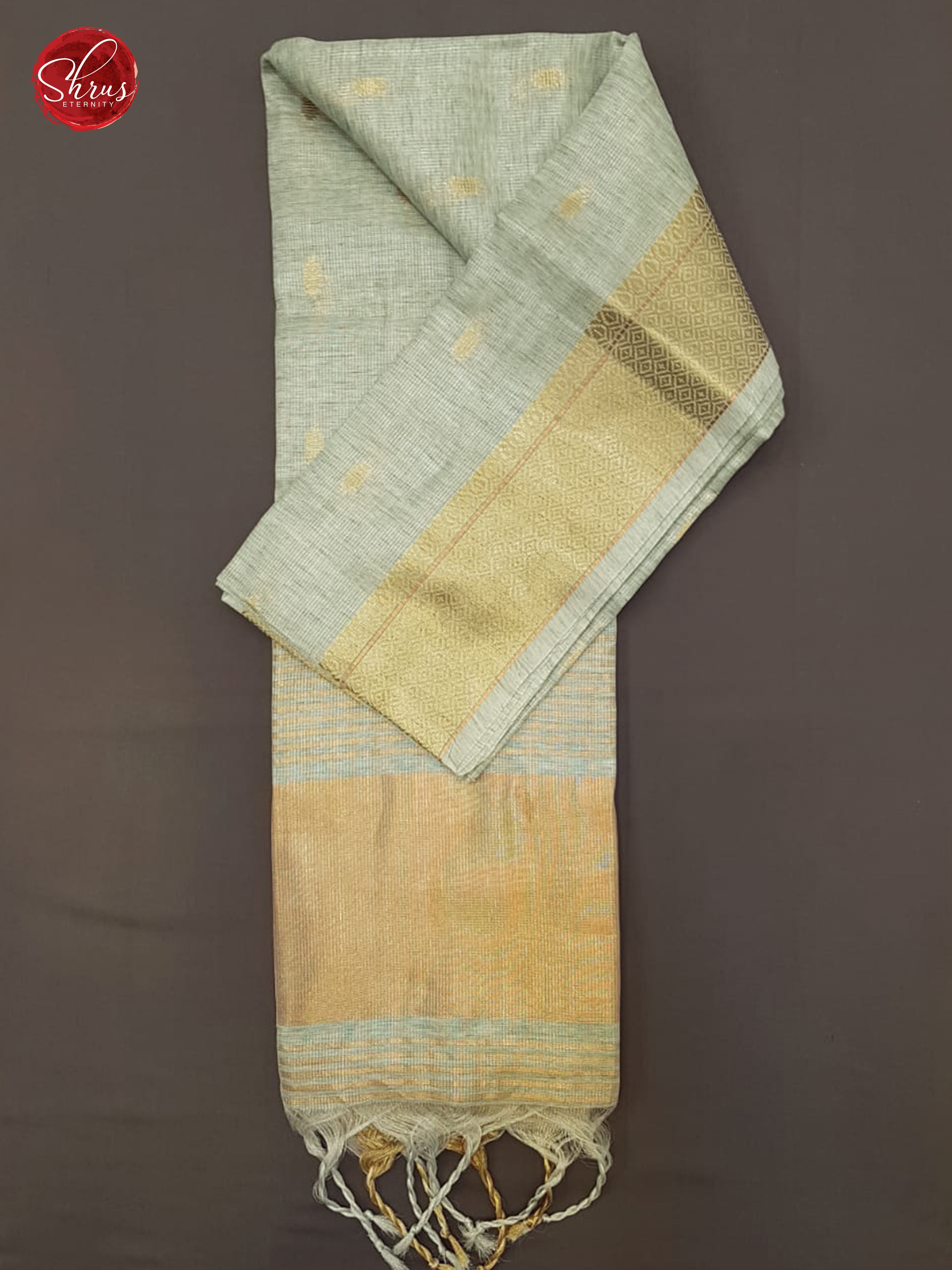 Greenish Grey (Single Tone)-Kora Banarasi with zari woven buttas on the body & Zari Border - Shop on ShrusEternity.com