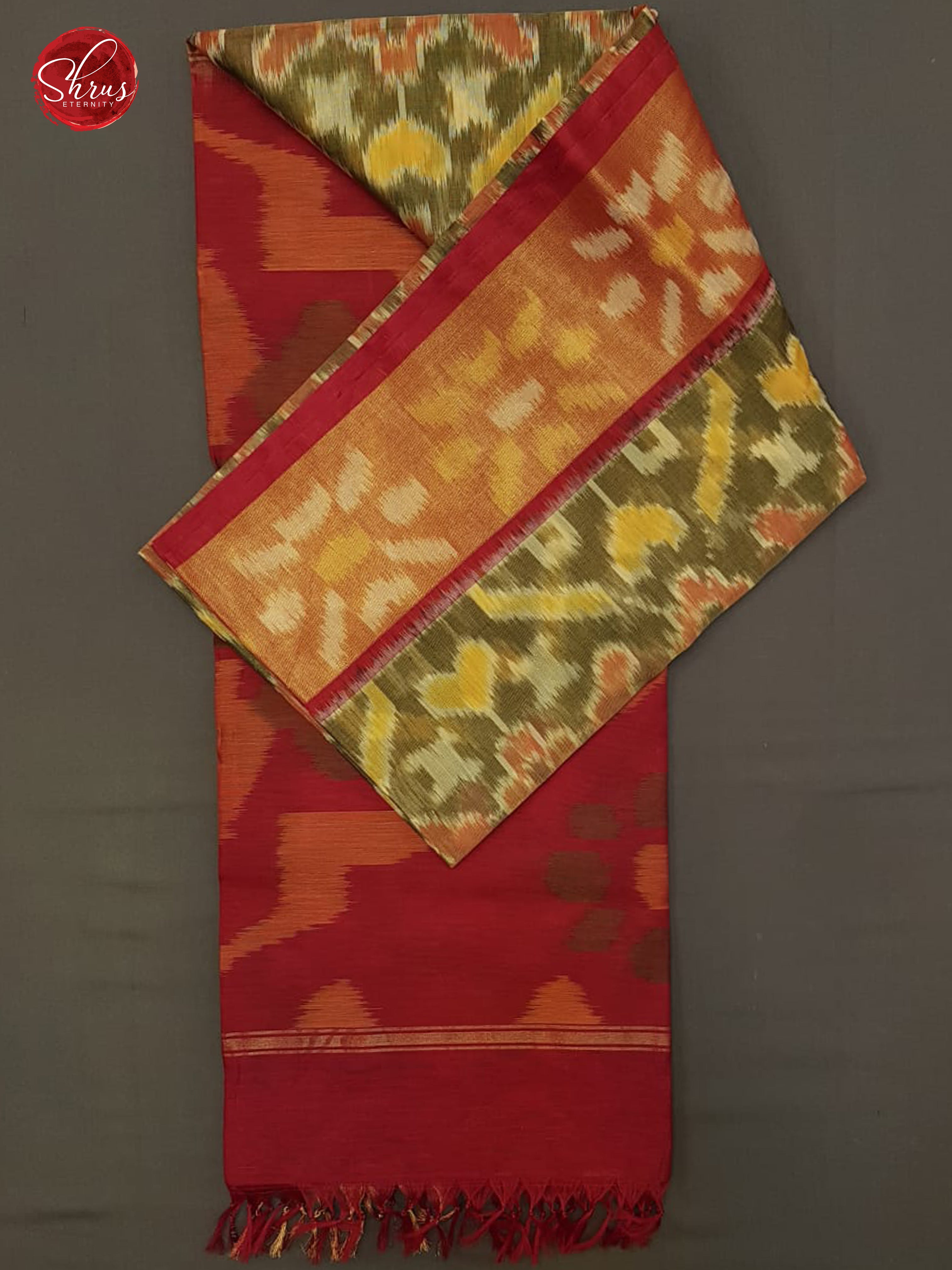 Grey & Red -  Pochampally Silk Cotton with ikkat weaving pattern on the body & Contrast  border - Shop on ShrusEternity.com