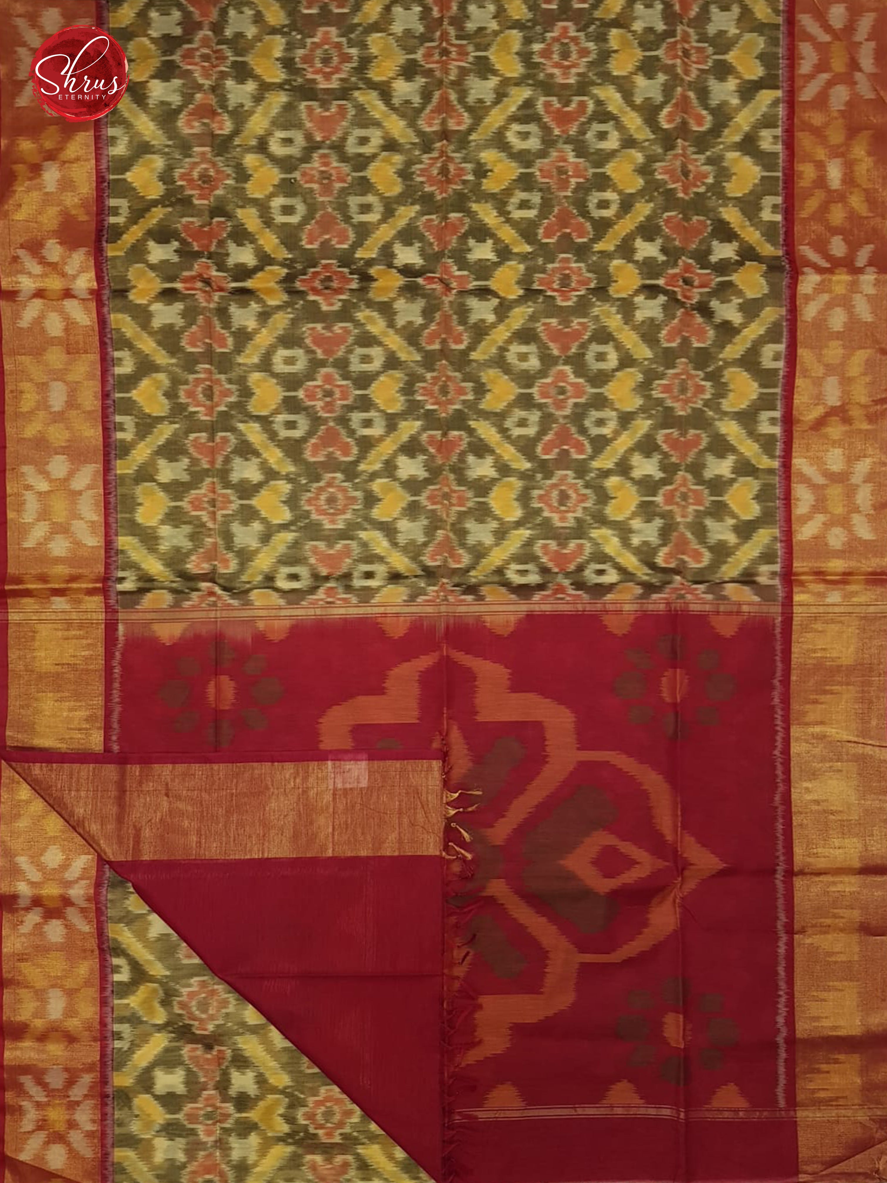 Grey & Red -  Pochampally Silk Cotton with ikkat weaving pattern on the body & Contrast  border - Shop on ShrusEternity.com