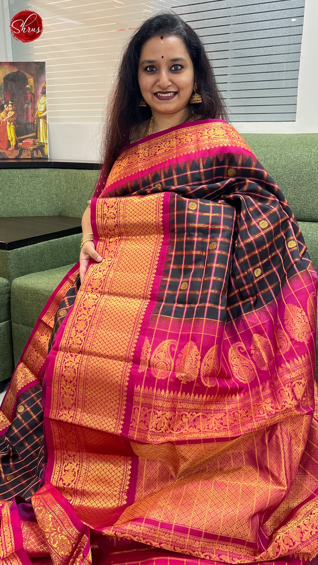 Black & Pink -Gadwal Silk with  Checks , gold  zari buttas on the body & Contrast Zari Border - Shop on ShrusEternity.com