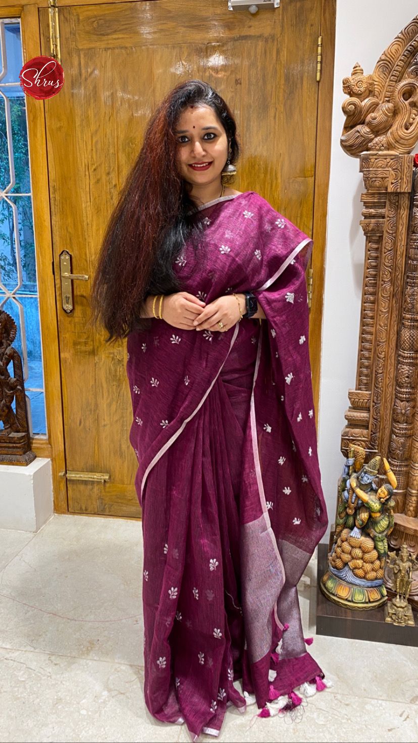 Wine - Linen Saree with Thin borders and Thread woven motifs - Shop on ShrusEternity.com