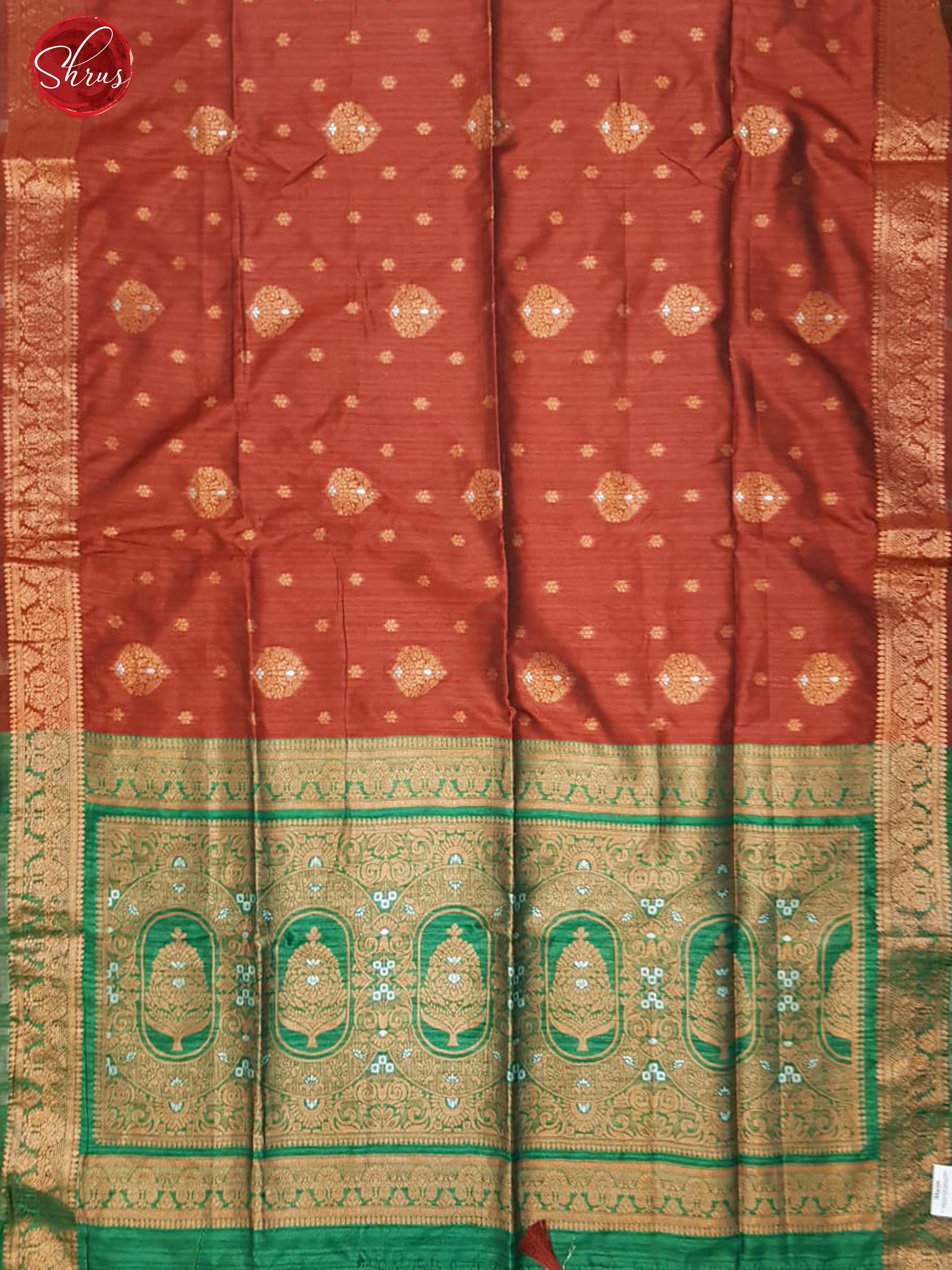 Red & Green - Semi Khatan with Zari woven floral buttas on the body & Zari Border - Shop on ShrusEternity.com