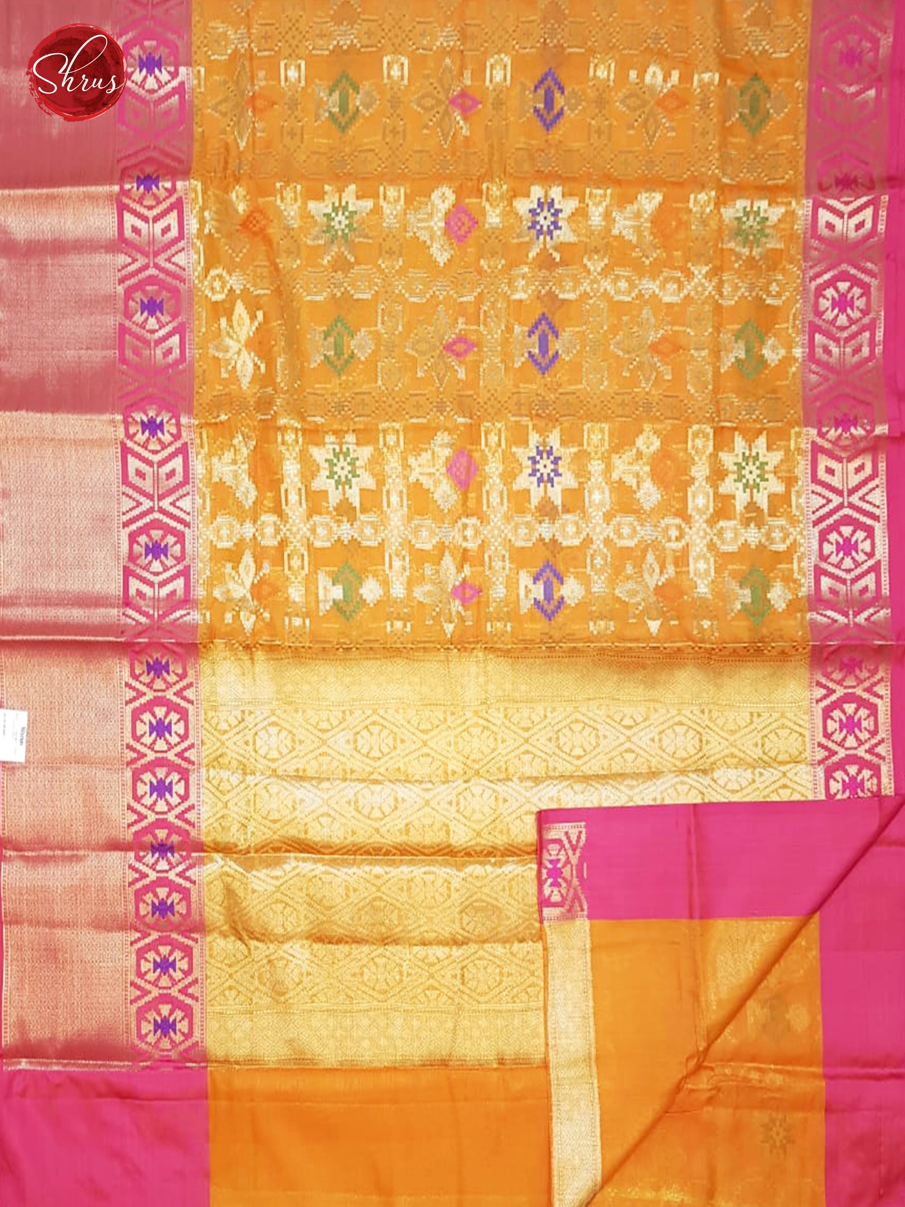 Orange & Pink- Dola Silk with Zari woven checks , motifs on the body & Contrast Gold Zari Border - Shop on ShrusEternity.com