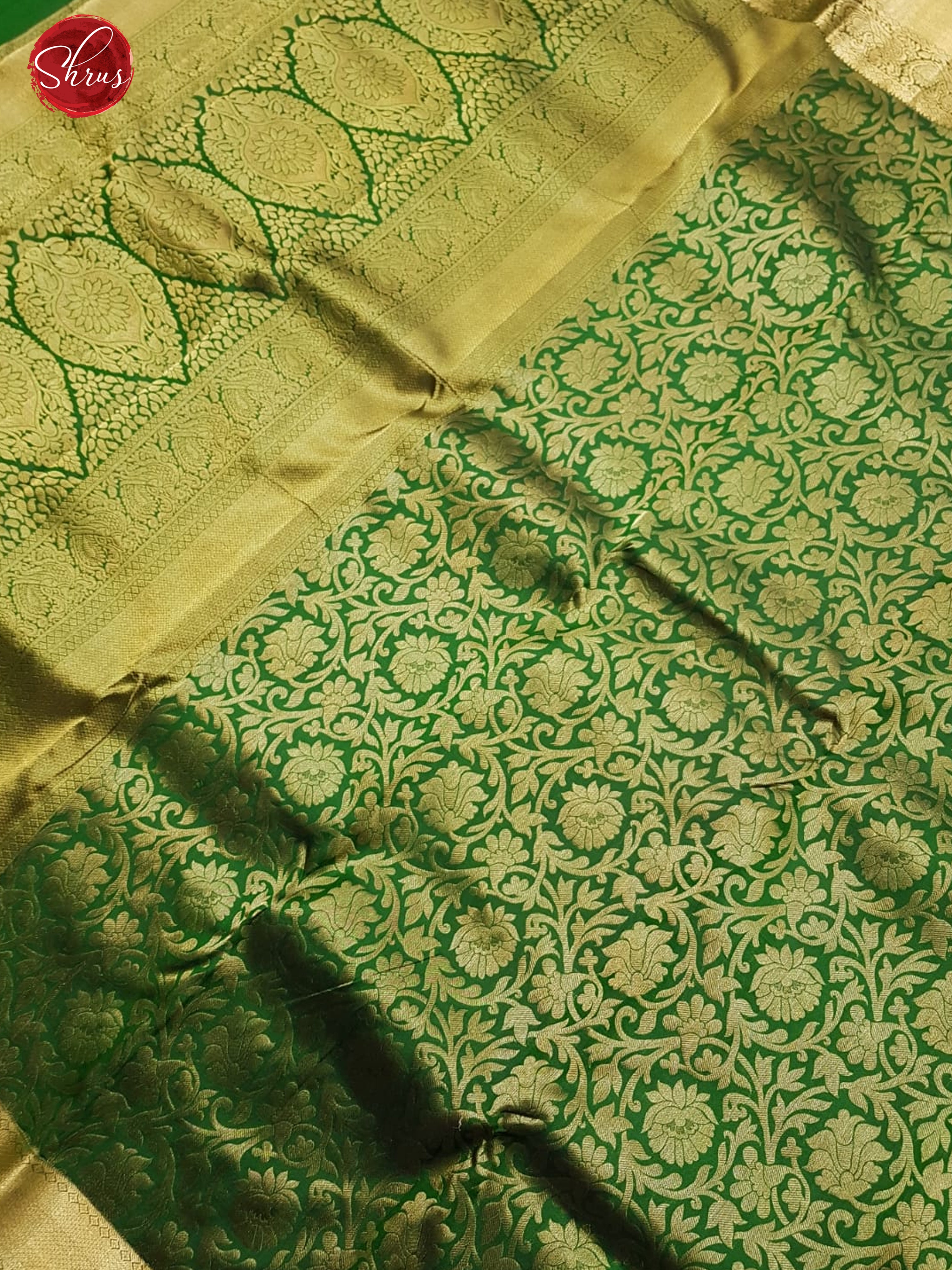 Bottle Green(Single Tone)- Kanchipuram Silk with zari woven floral nestling brocade on the body & Gold Zari Border - Shop on ShrusEternity.com